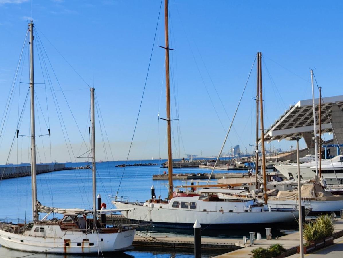 Voyager Otel Sant Adria de Besos Dış mekan fotoğraf