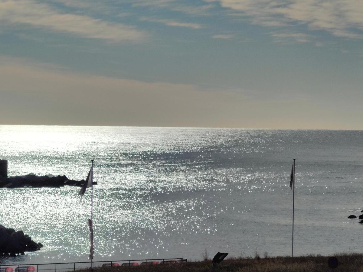 Voyager Otel Sant Adria de Besos Dış mekan fotoğraf