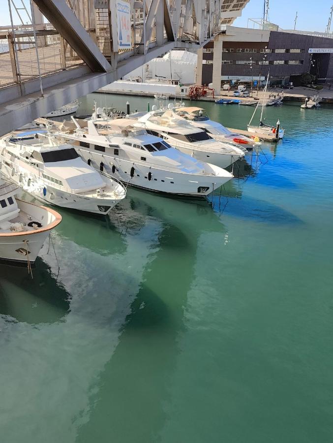 Voyager Otel Sant Adria de Besos Dış mekan fotoğraf