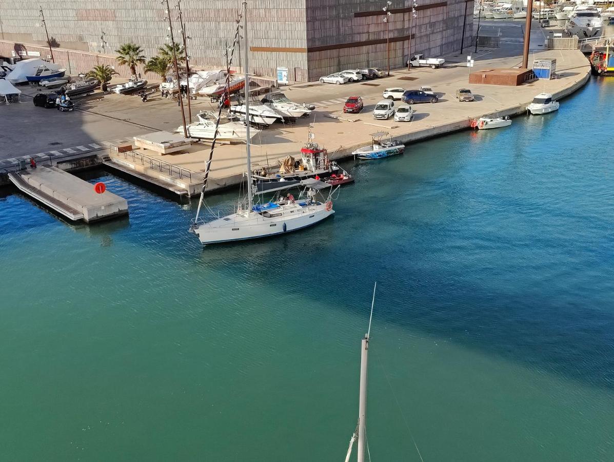 Voyager Otel Sant Adria de Besos Dış mekan fotoğraf